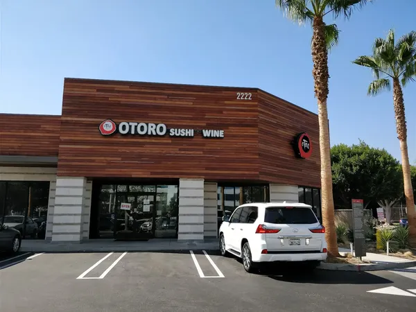 Ootoro Sushi Irvine Japanese sushi bar Michelson Drive