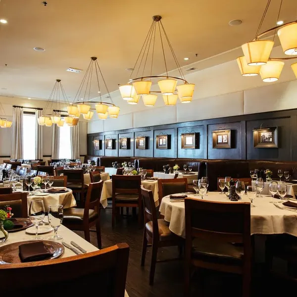 Halls Chophouse fine dining steakhouse Charleston