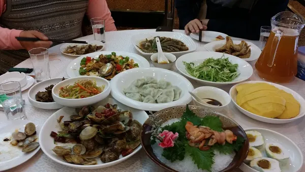 Donghai Bright Pearl Food City restaurant