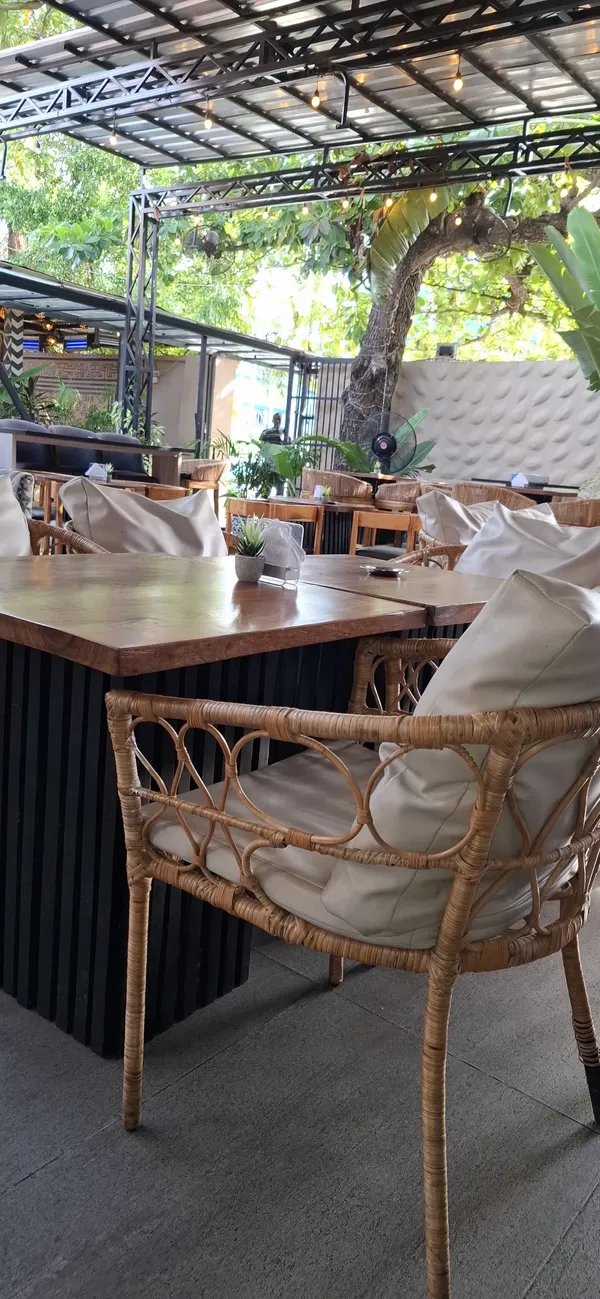Modern Nigerian at Locale, Victoria Island Lagos