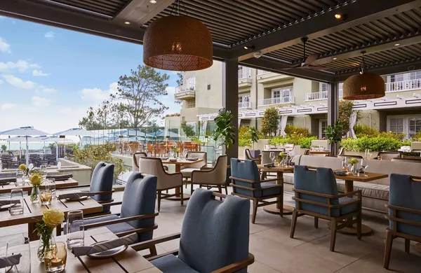 Adelaide L'Auberge Del Mar