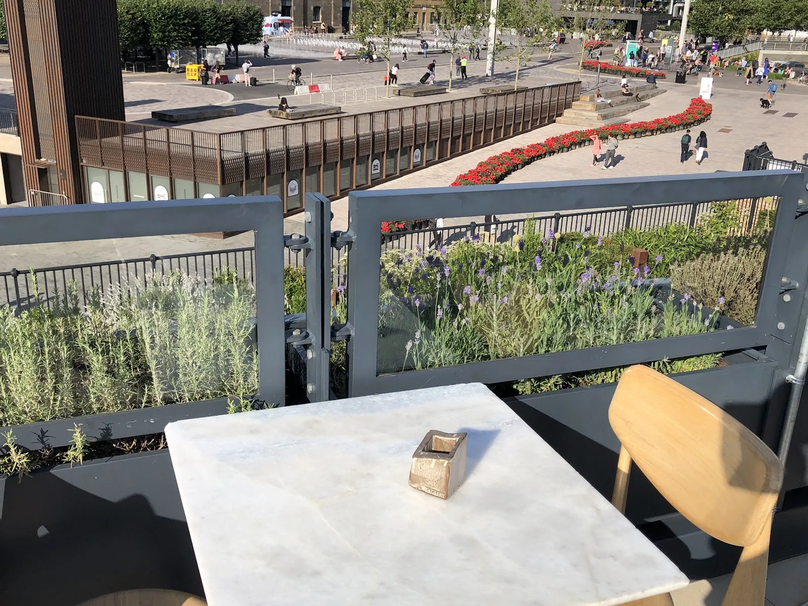 COAL OFFICE London — King's Cross dining room