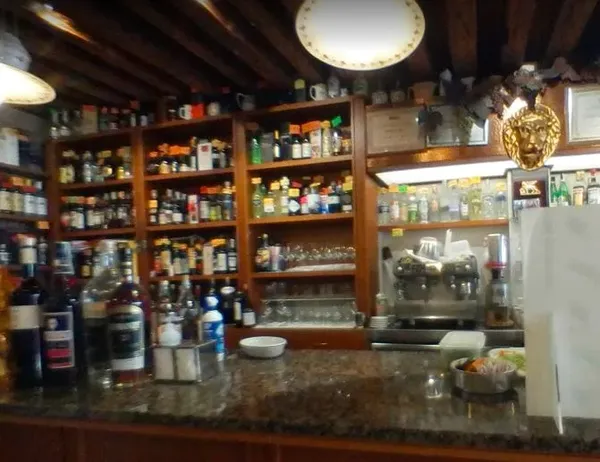 Cantine del Vino gia Schiavi, Venice