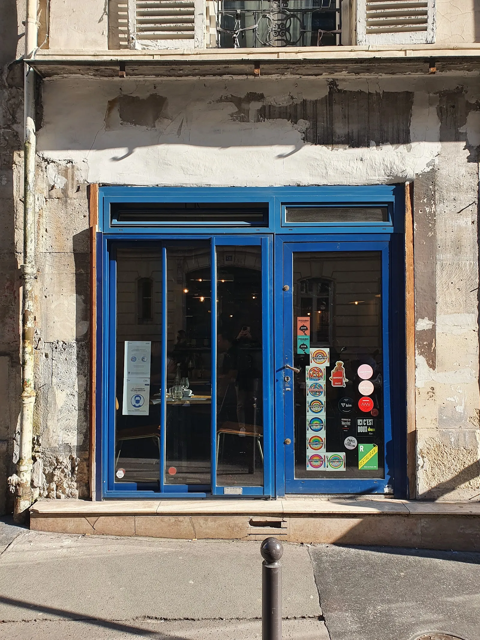 ABRI Paris — 10th arrondissement / Faubourg-Poissonnière dining room