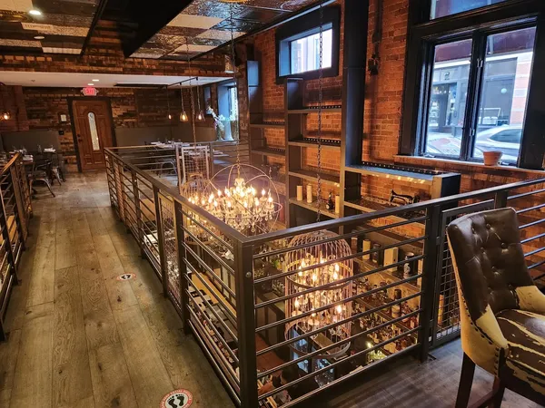 Republic Hartford American gastropub dining room