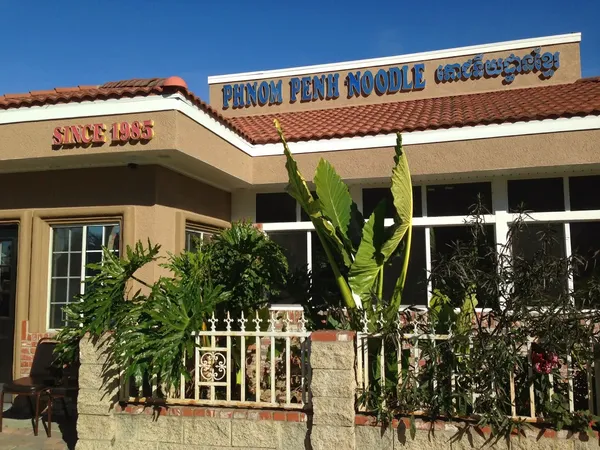 Phnom Penh Cambodian restaurant Long Beach