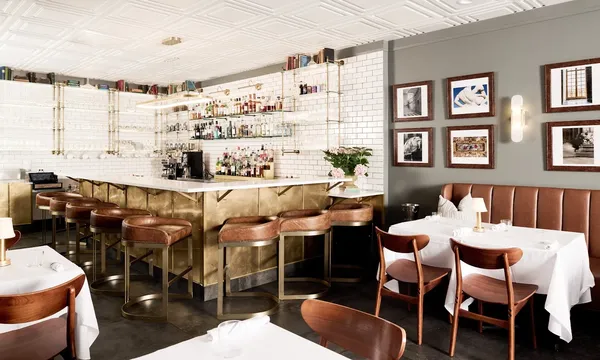 Aboyer Winnetka French-American Brasserie — Michael Lachowicz restaurant