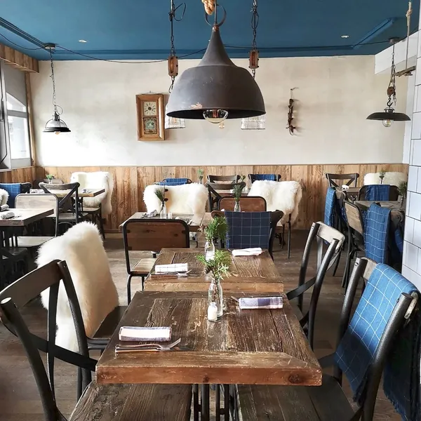 Brasserie Uno restaurant