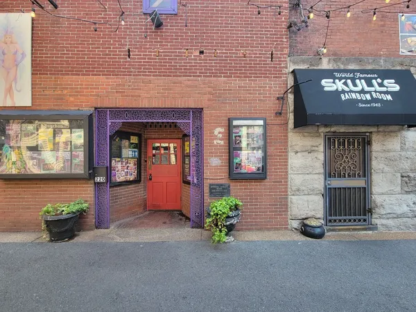 Skull's Rainbow Room restaurant
