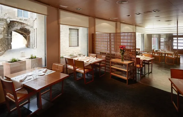 Mimolet Girona Contemporary Mediterranean restaurant