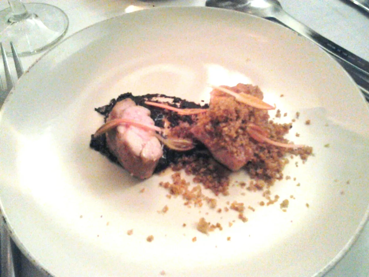 ROSEVAL Paris — 20th arrondissement / Belleville dining room