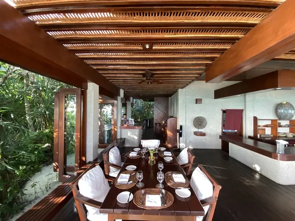 The Lagoon Club at Amanpulo restaurant