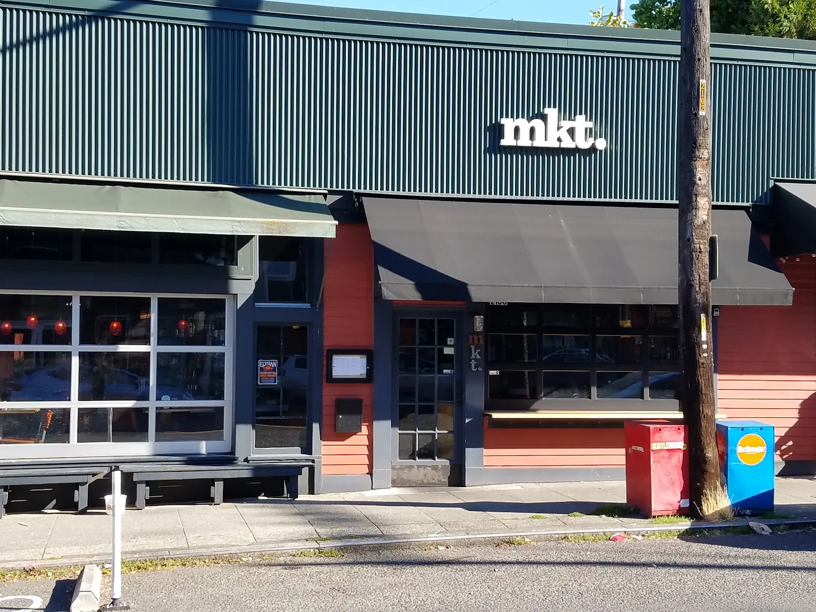 Mkt Seattle Modern American Greenwood — Greenwood Avenue dining room