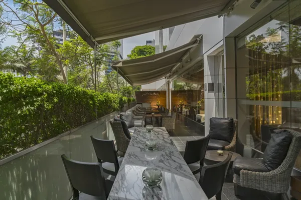 Maras restaurant