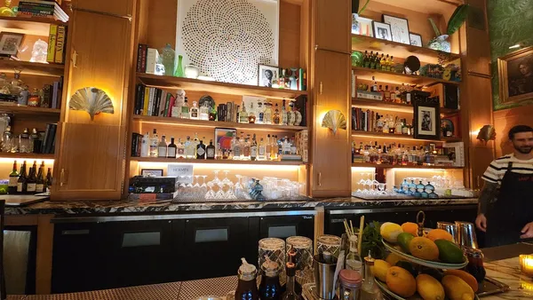 Bar Cecil Palm Springs interior