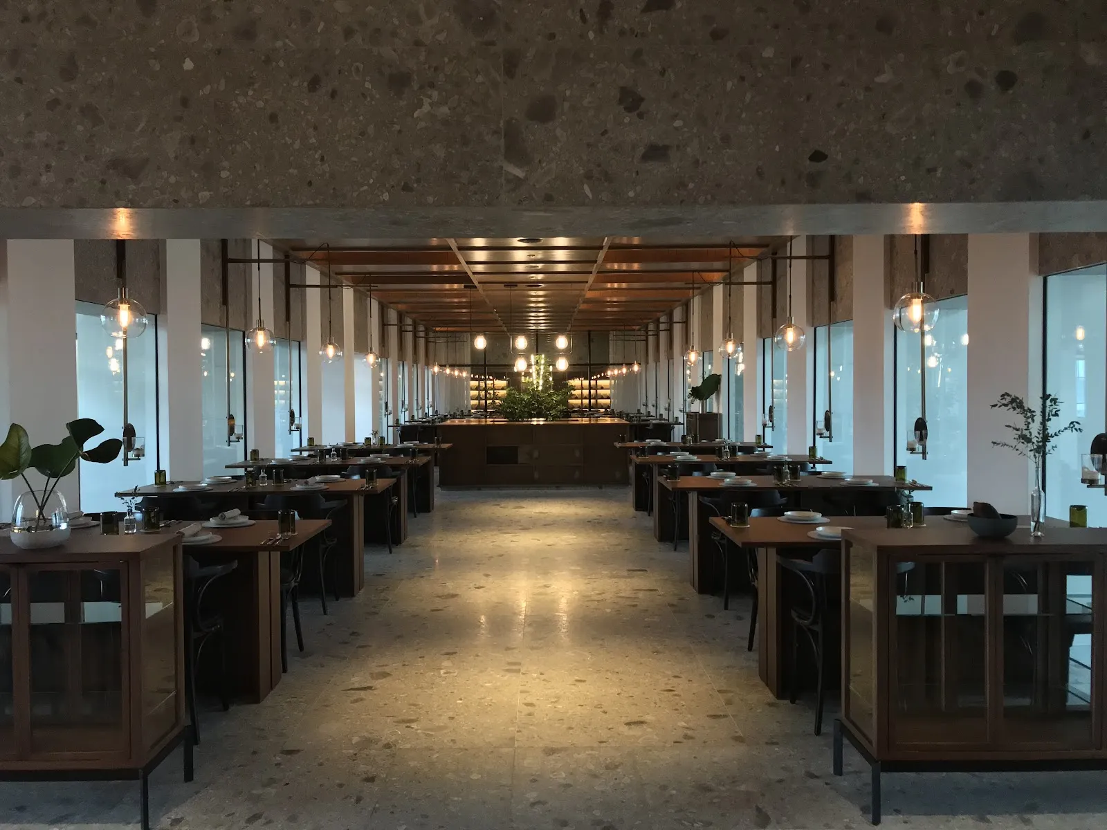 Entier French Dining