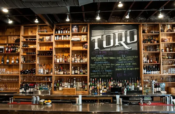 Toro, Boston