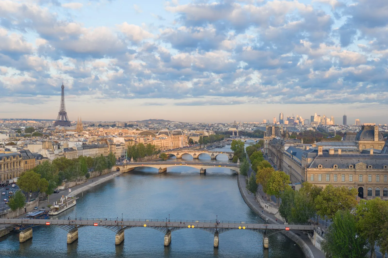 LE CHEVAL BLANC PARIS Paris — 1st arrondissement / Pont Neuf / LVMH dining room