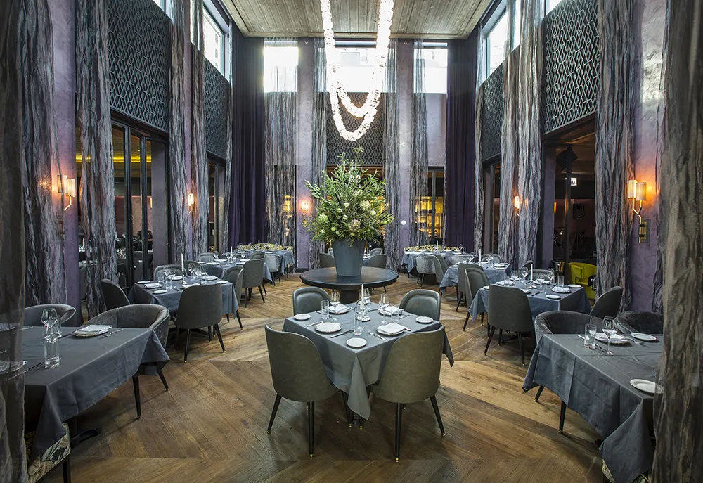 Maple & Ash, Chicago