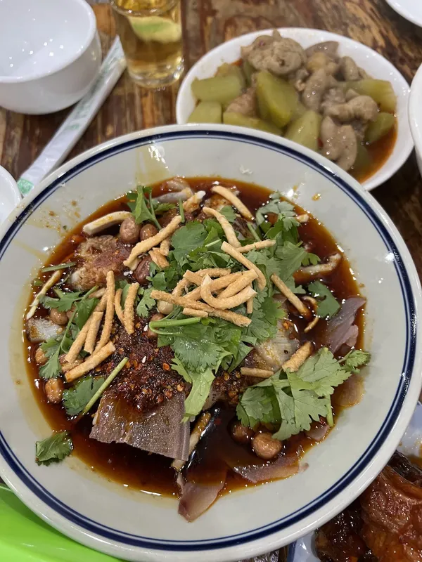 Yu Zhi Lan Chengdu two Michelin star Sichuan tasting room