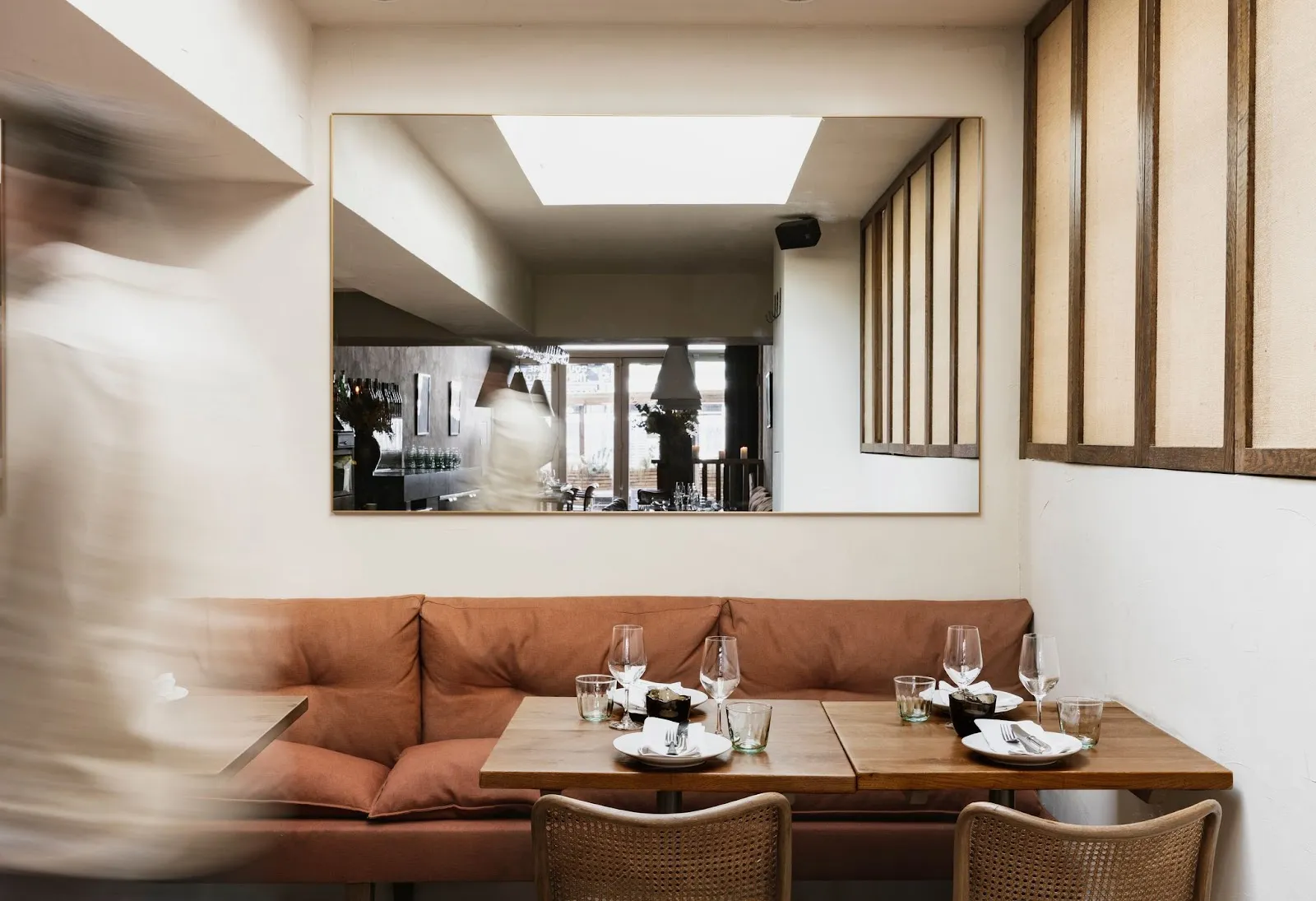 ORASAY London — Notting Hill dining room