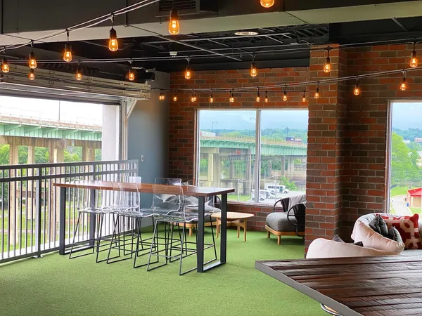 The 205 Restaurant Tuscaloosa rooftop Black Warrior River view
