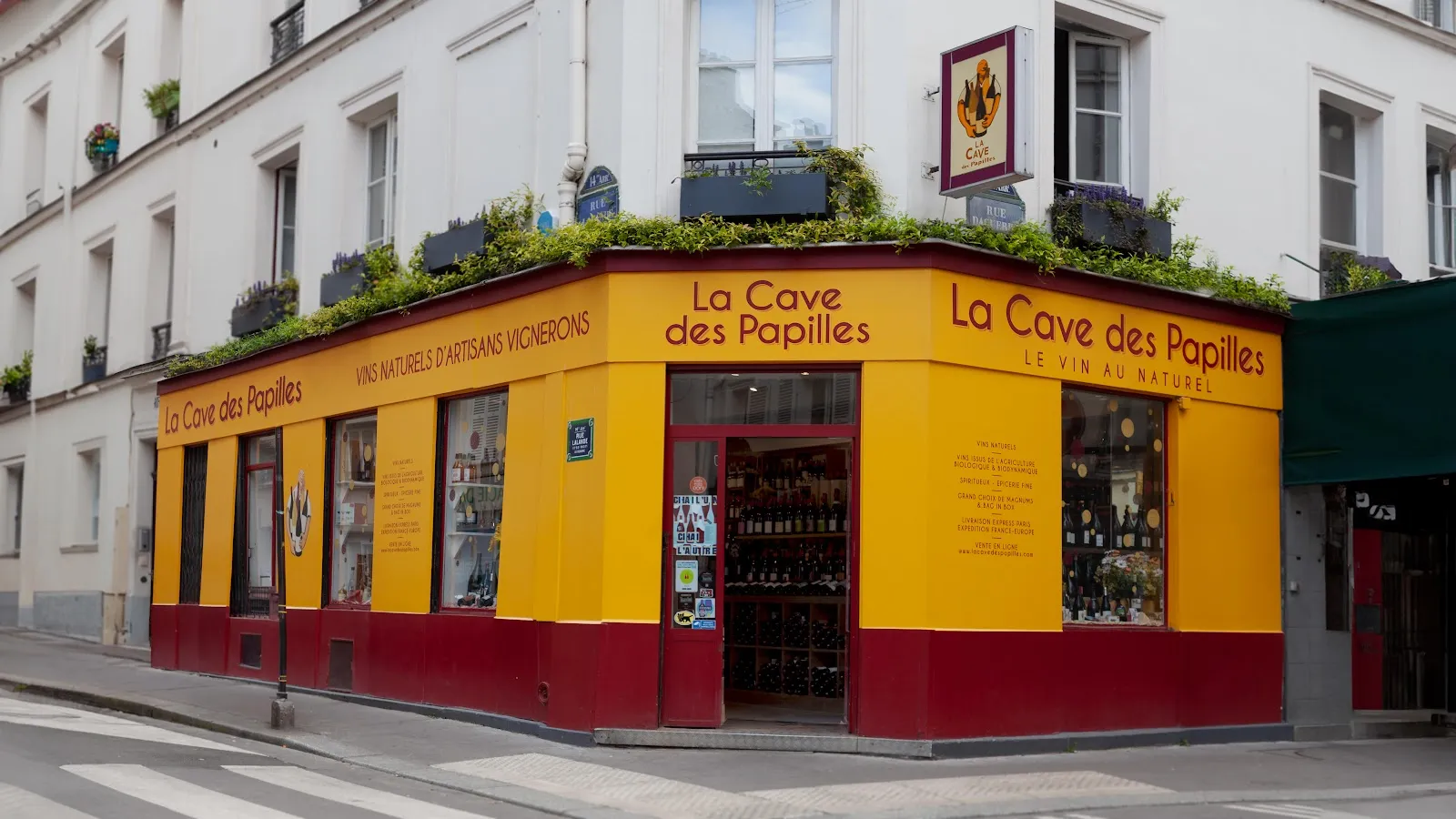 LA CAVE DES PAPILLES Paris — 14th arrondissement / Alésia dining room