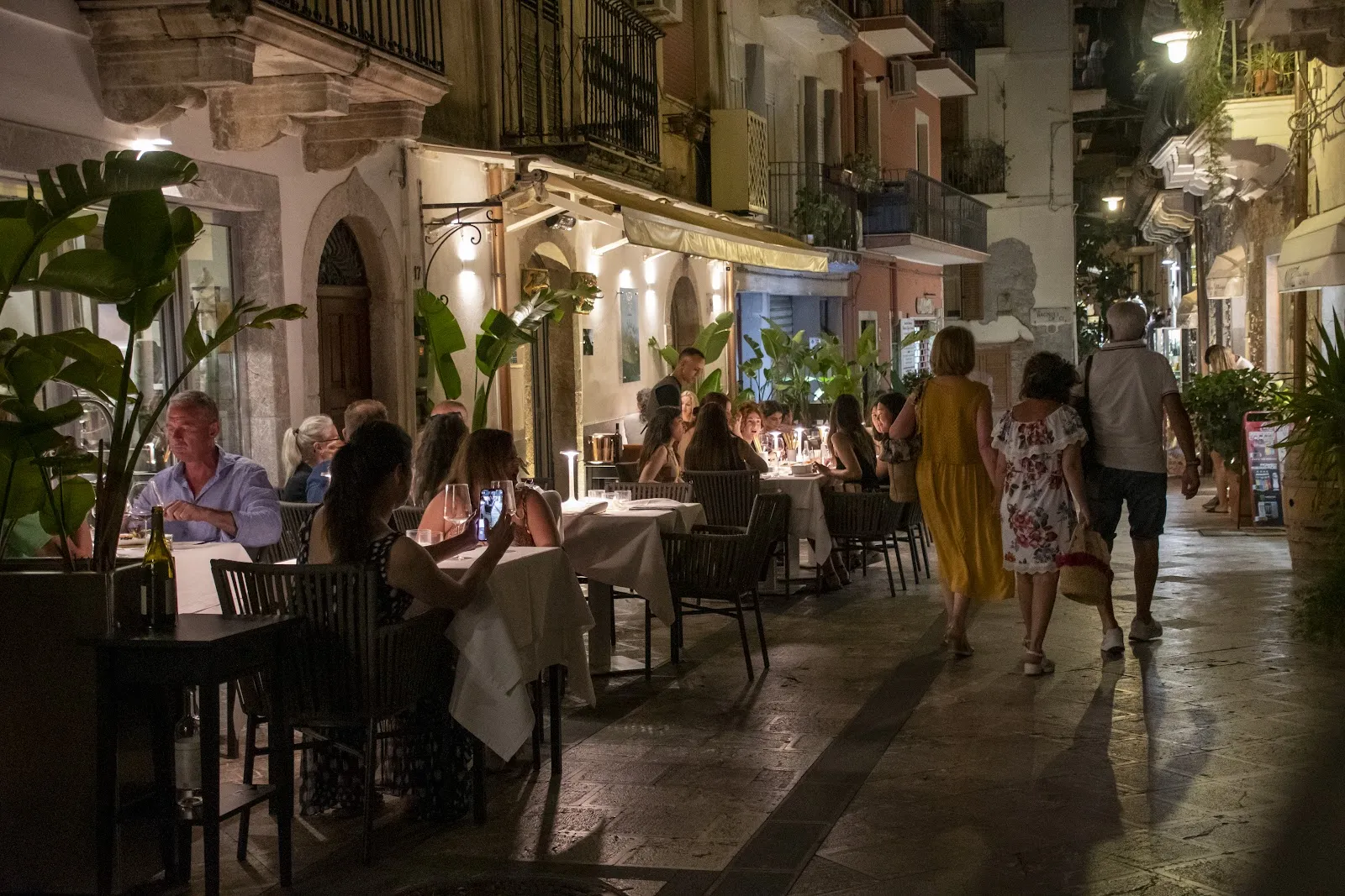 Vineria Modì dining room
