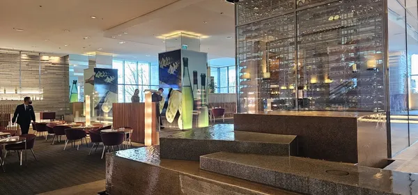 Fine-dining service at Restaurant 8, Grand Hyatt Incheon, Yeongjong Island