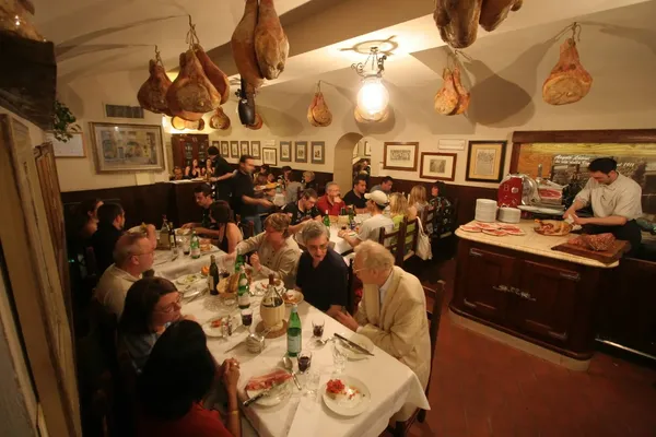 Il Latini, Florence