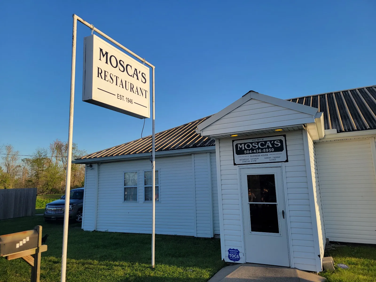 Dining room at Mosca's, Westwego, New Orleans