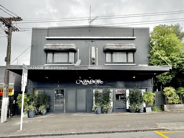 Cazador Mt Eden first date