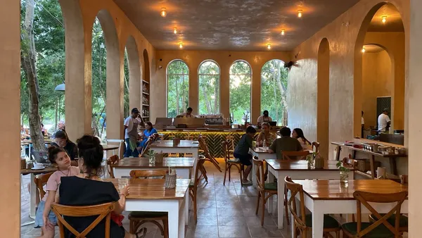 Burrito Amor Tulum modern mexican counter