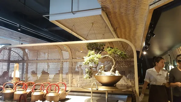 Li Xuan Ritz-Carlton Chengdu Cantonese Sichuan private dining