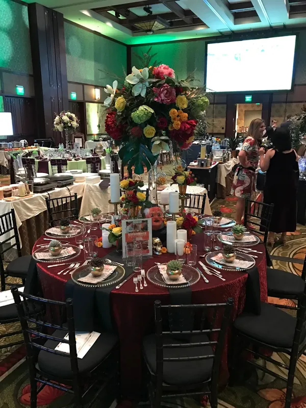 URBANA restaurant