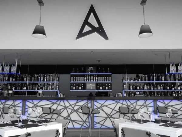 Skybar 25 restaurant