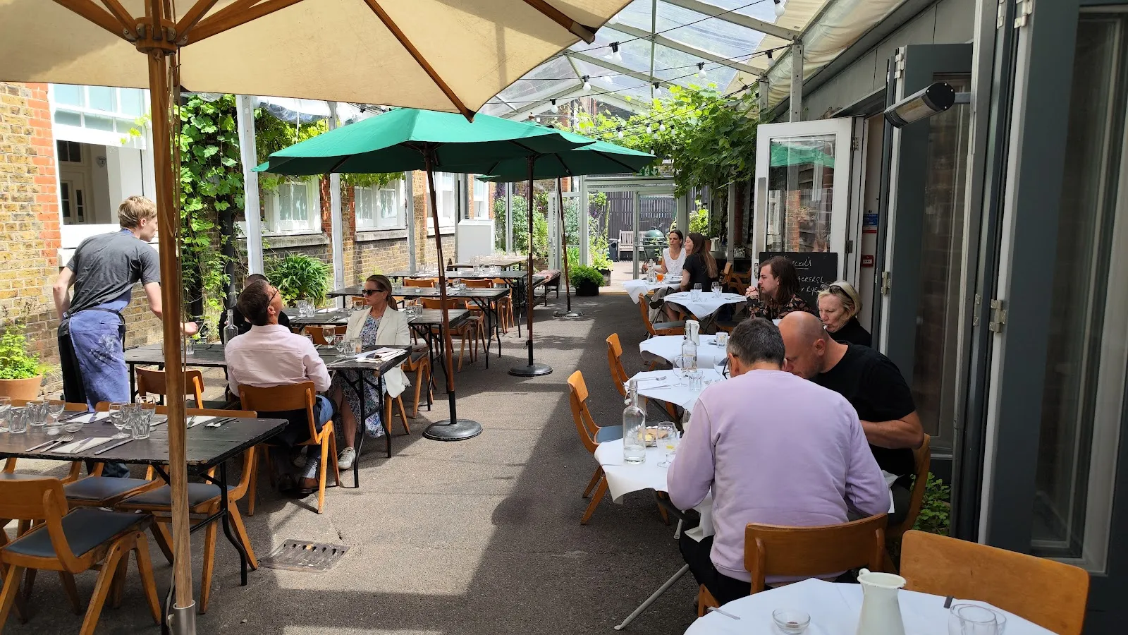 ROCHELLE CANTEEN London — Shoreditch / Arnold Circus dining room