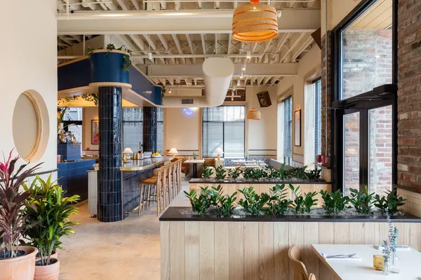 Two Hands restaurant
