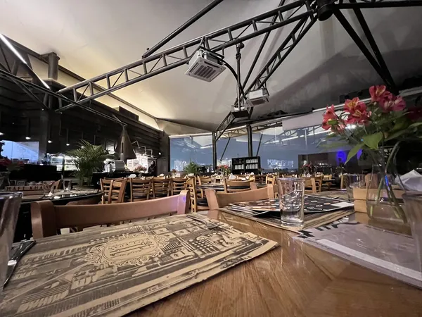 Haftkhan Restaurant restaurant