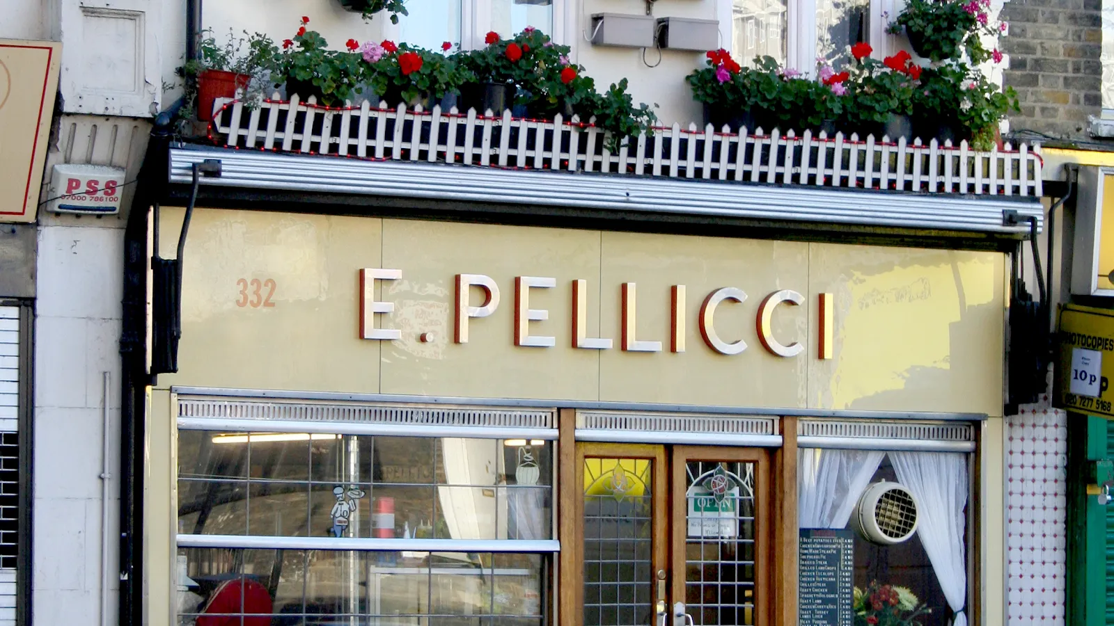 E. PELLICCI London — Bethnal Green dining room