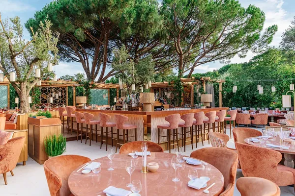 Kinugawa, Saint-Tropez