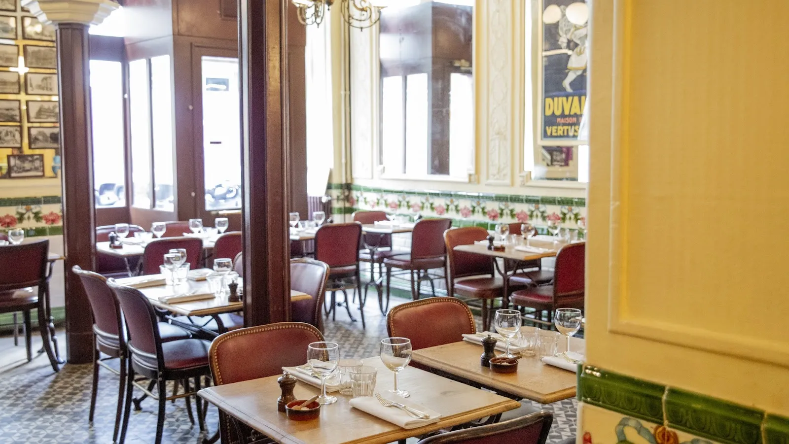 AUX LYONNAIS Paris — 2nd arrondissement / Grands Boulevards dining room