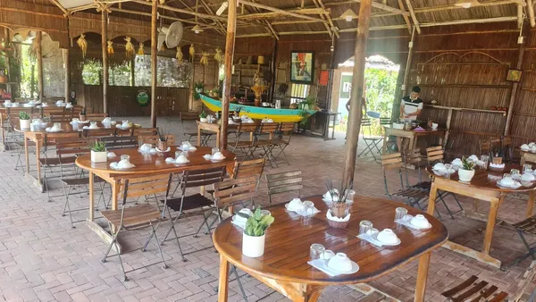 Mùa restaurant