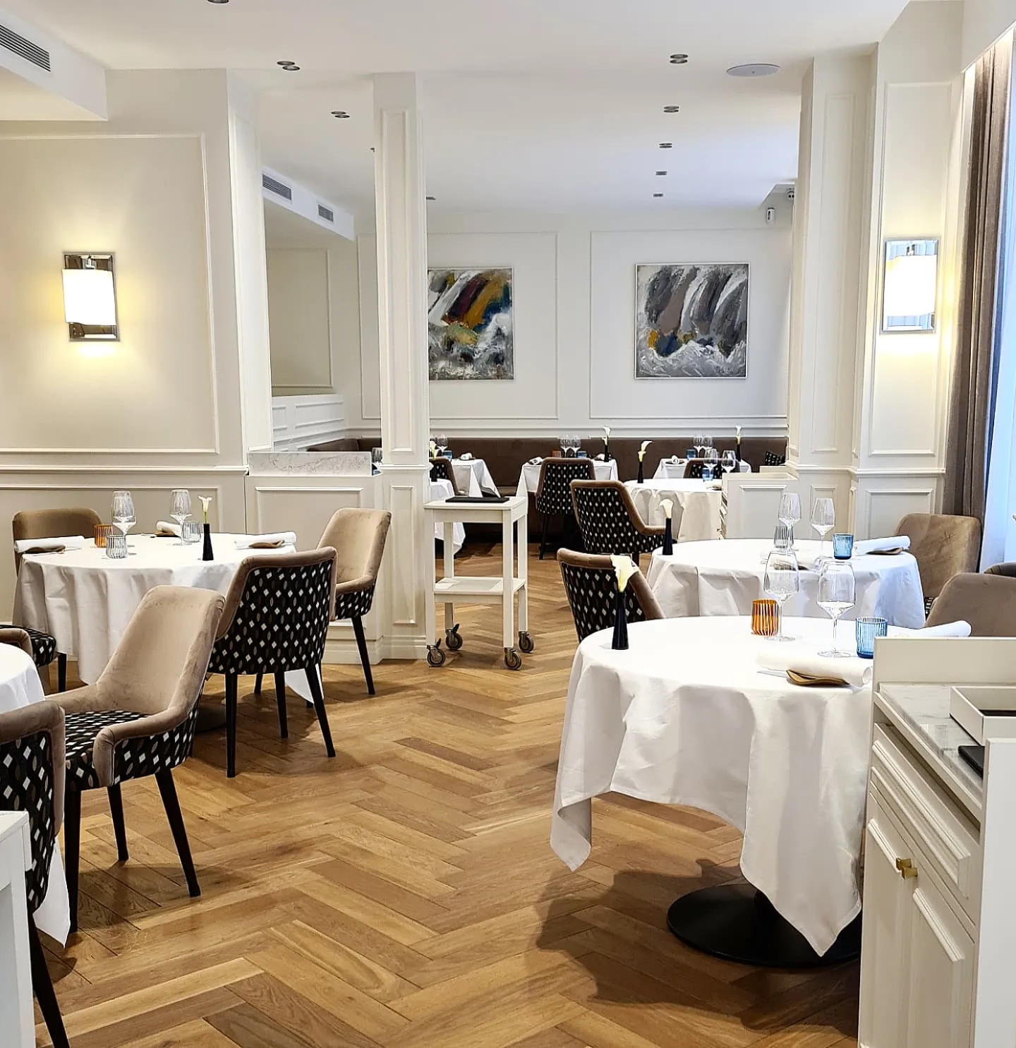FRÉDÉRIC SIMONIN Paris — 17th arrondissement / Ternes dining room