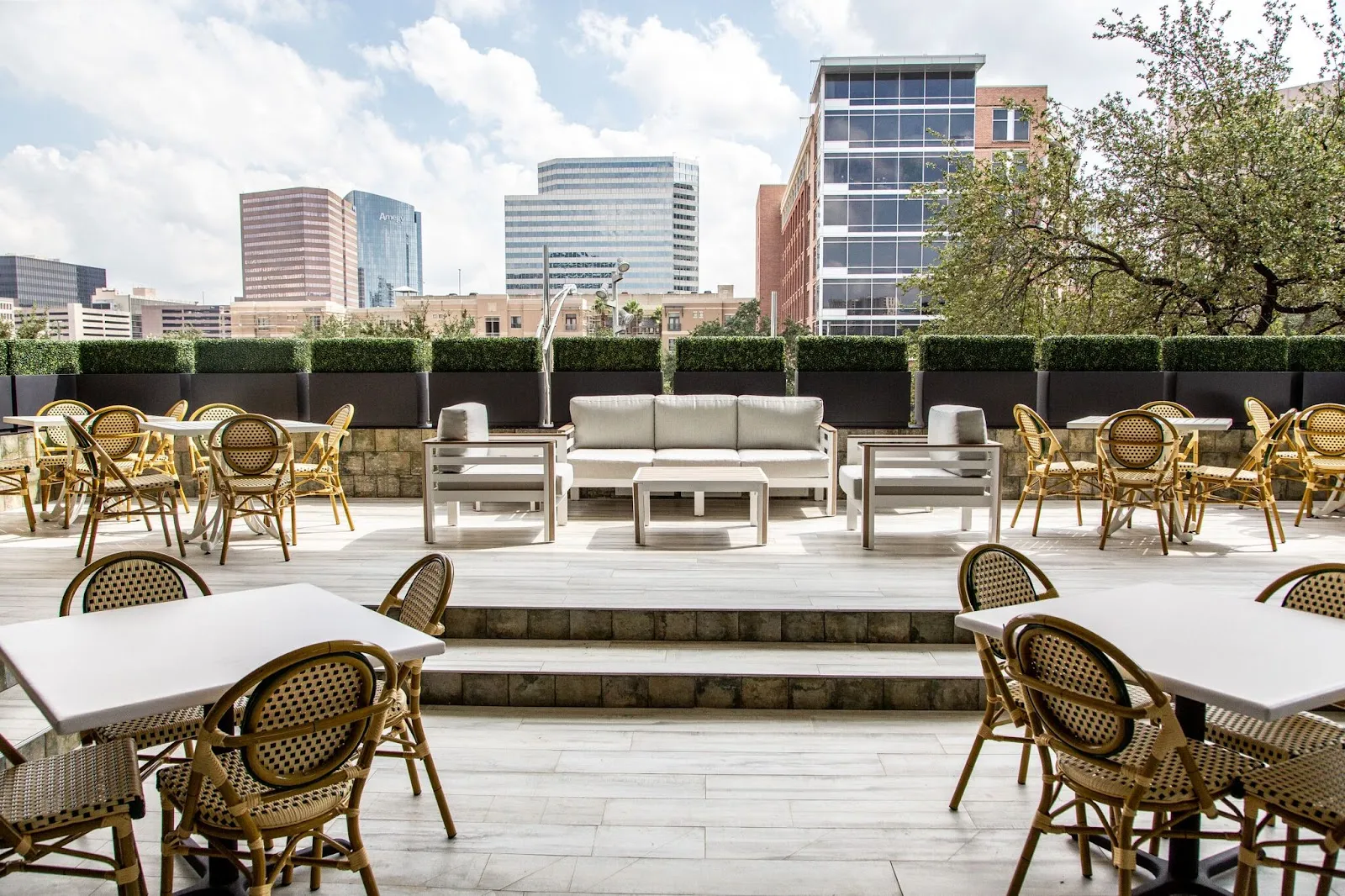 The Annie Cafe Houston Continental American Uptown — Galleria dining room