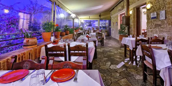 Erganos &mdash; Heraklion