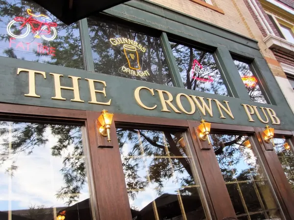 The Crown Pub restaurant