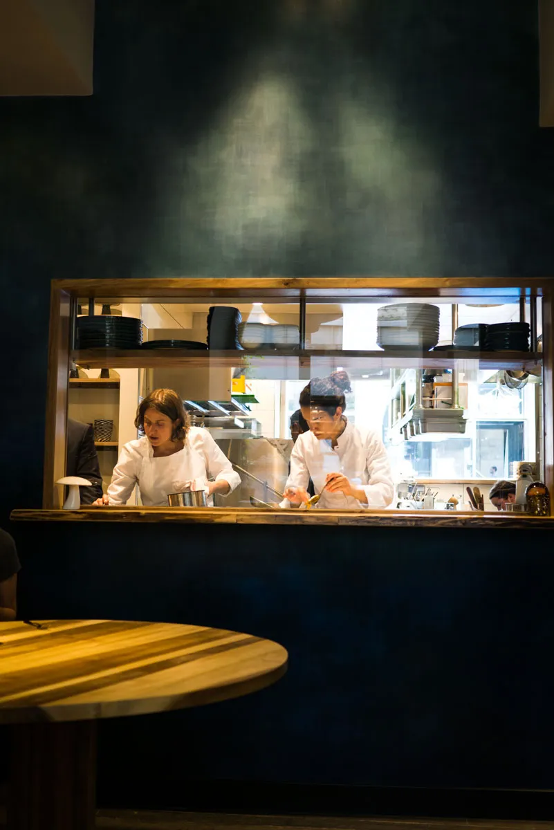 YAM' TCHA Paris — 1st arrondissement / Les Halles dining room