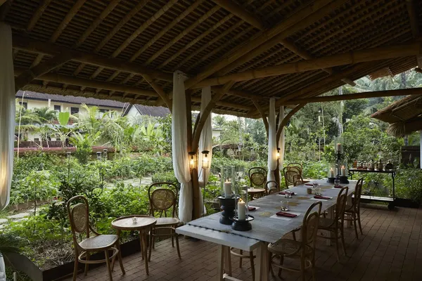 Room4Dessert Ubud Dessert Tasting Menu dining room