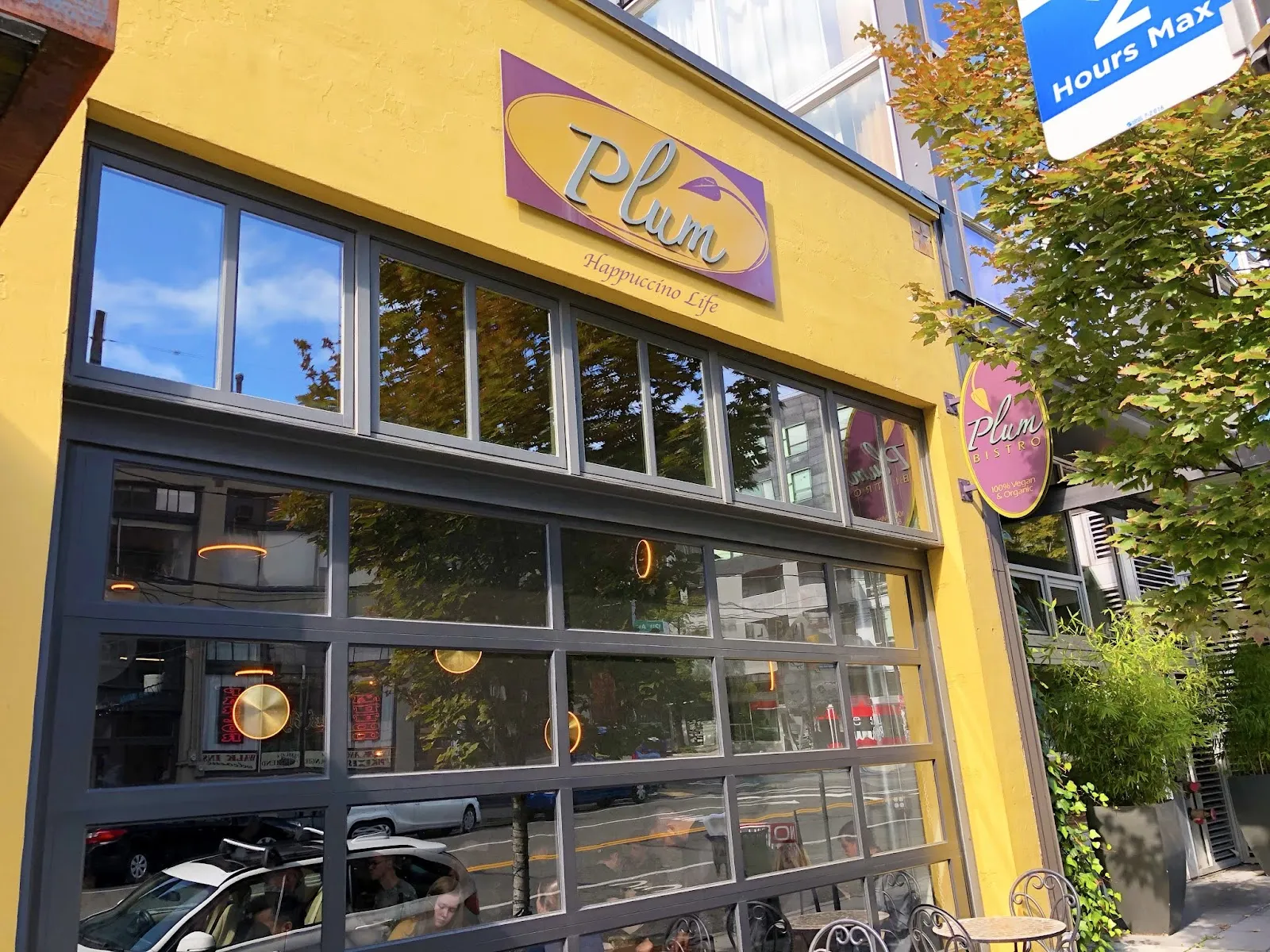 Plum Bistro Seattle Vegan Capitol Hill — 12th Avenue dining room